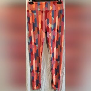 Lularoe OS buttery soft leggings orange geometric shapes